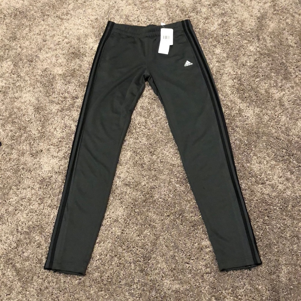 BRAND NEW ADIDAS SOCCER PANT